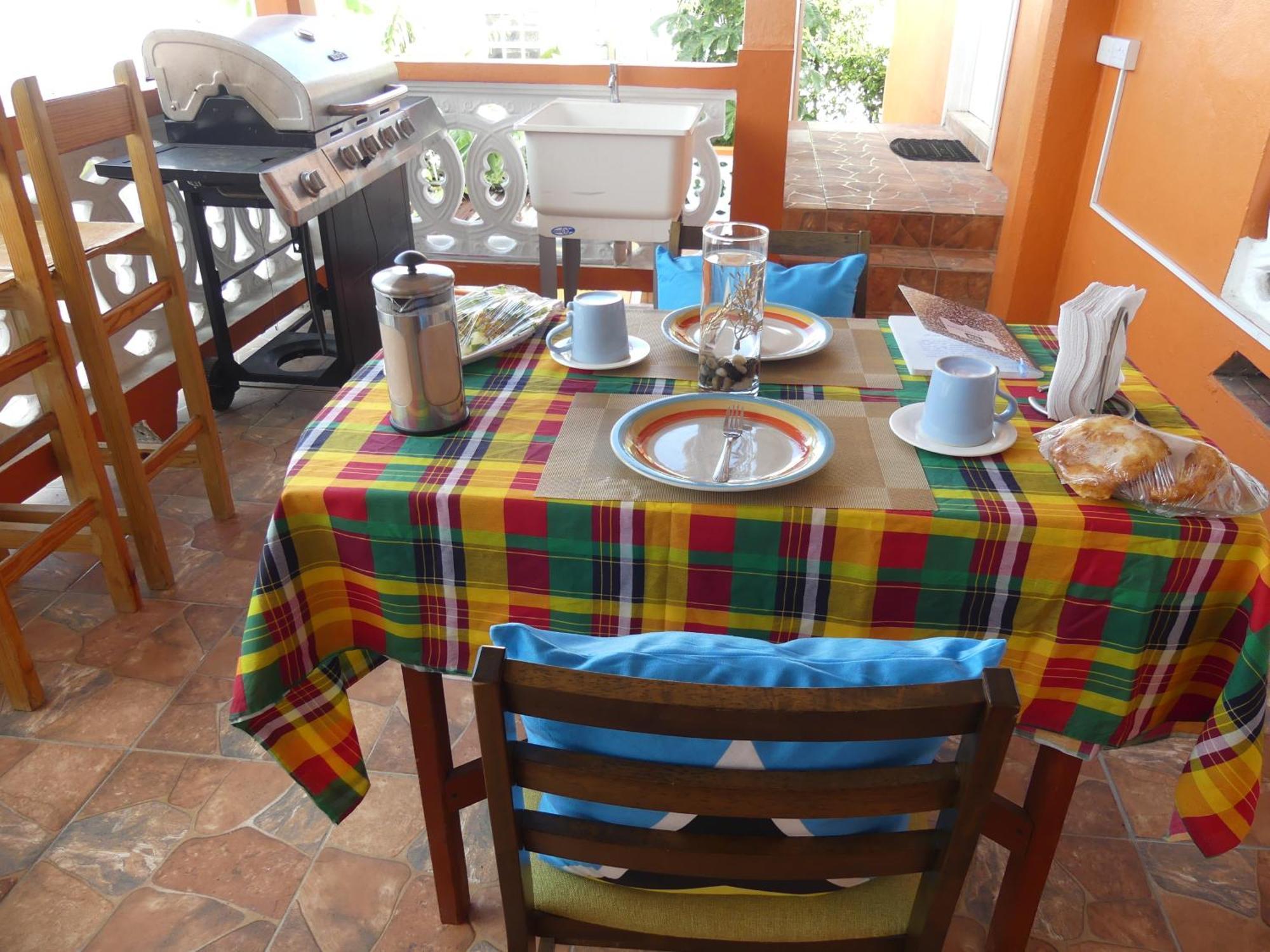 Southern Haven Guesthouse Laborie Экстерьер фото